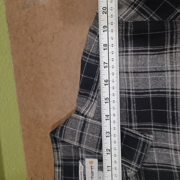 Carhartt Men's XL Black/Grey Heavy Duty Flannel Shirt/Jacket (mislabeled medium) - Picture 11 of 14